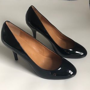J Crew Black Patent Pumps 10.5 EUC